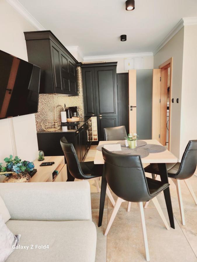 Ekskluzywny Apartament Gold Gardenia Dziwnow Z Widokiem Na Morze Trzecie Pietro 1 Pokojowy Epapartamenty Esterno foto
